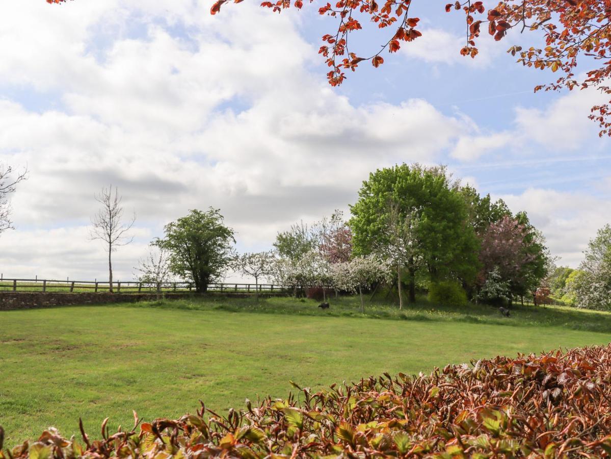 Foxhill Farm Barn Villa Bourton-on-the-Water Exterior photo